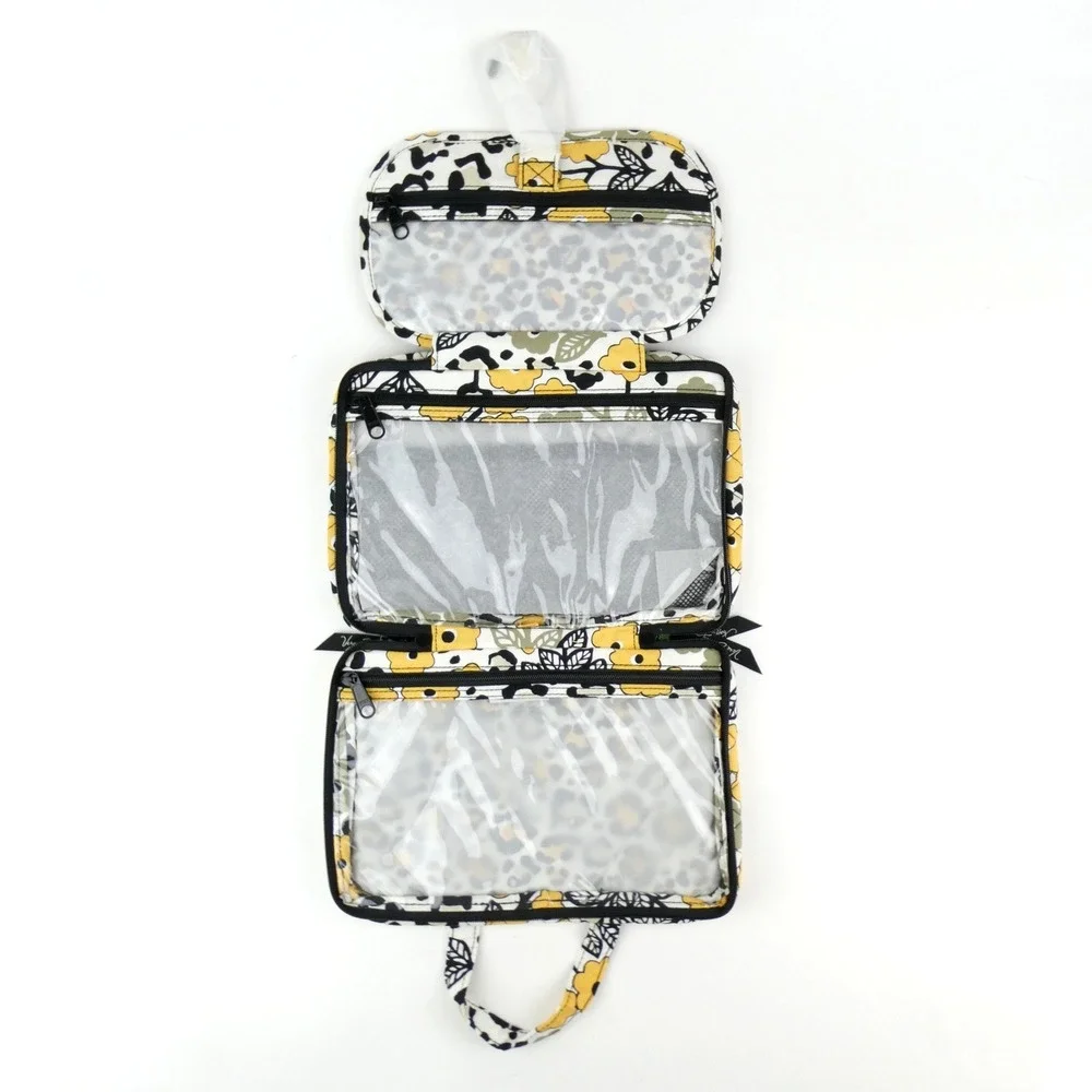 Vera Bradley Go Wild Hanging Organizer NWT